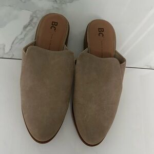 BC Women's Tan Mules